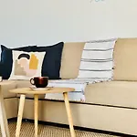 Canaryislandshost L Sea View Apartamento *