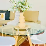 Canaryislandshost L Sea View Apartamento *